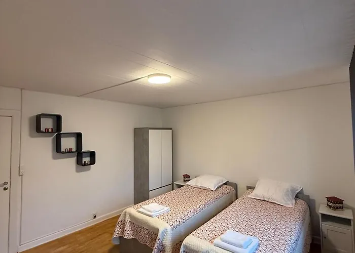 Private Rooms-shared Kitchen&bathroom- No Host On Site Bed & Breakfast Esbjerg