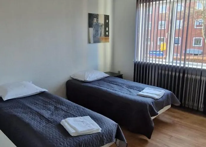 Private Rooms-shared Kitchen&bathroom- No Host On Site Bed & Breakfast Esbjerg